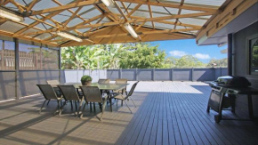 Laurel 12, Port Macquarie